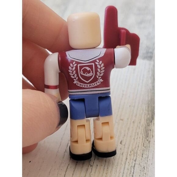 Jazwares nerd football fan Roblox character toy figure - Picture 4 of 4